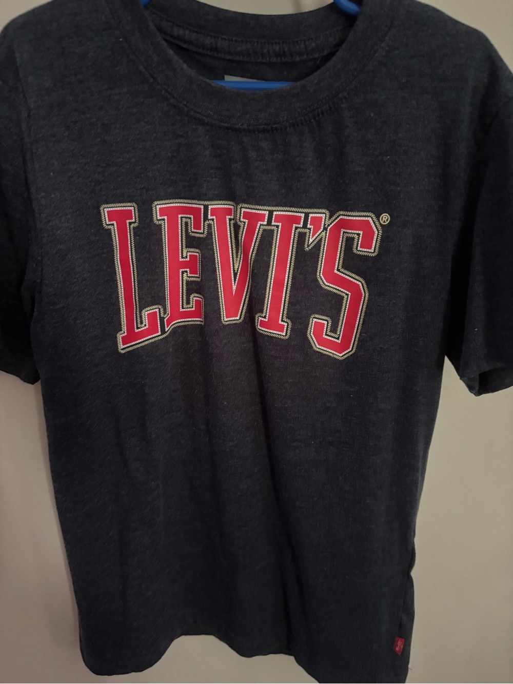 Kids Levi's Navy Graphic Logo Tee - Red Logo ALSO ON De POP